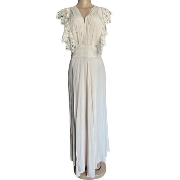 Jen’s pirate booty poppy wrap dress. - Picture 2 of 11